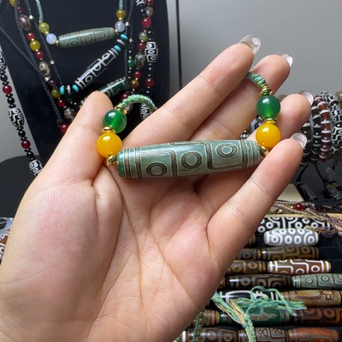 玛瑙/玉髓合金颈饰