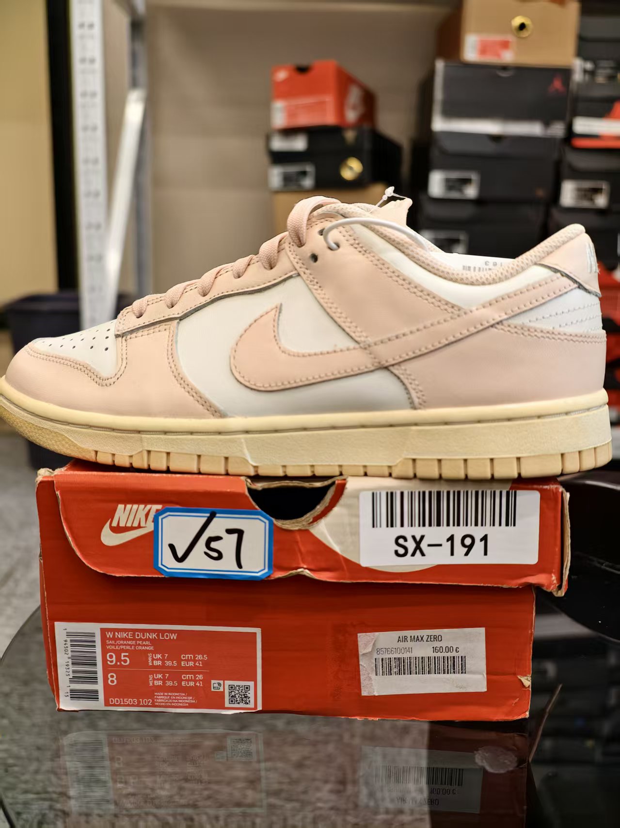 Nike dunk白粉低帮 41码 11月27 全新原盒  gui 57男 