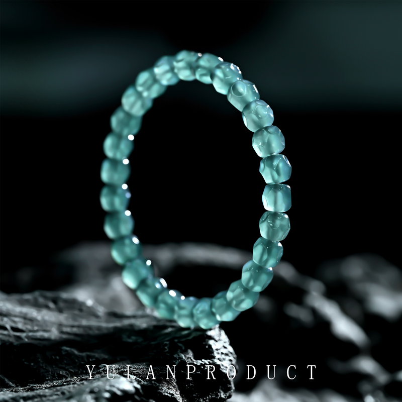 钰澜文玩钰翡系列「冰魄·凝光-无相」-翡翠7.8mm左右-18手围