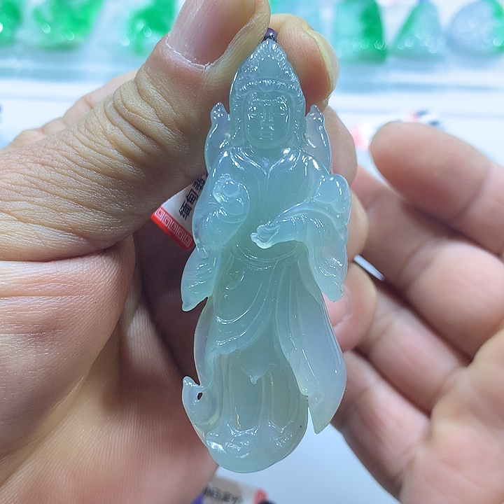 翡翠未镶嵌颈饰天然翡翠吊坠A货