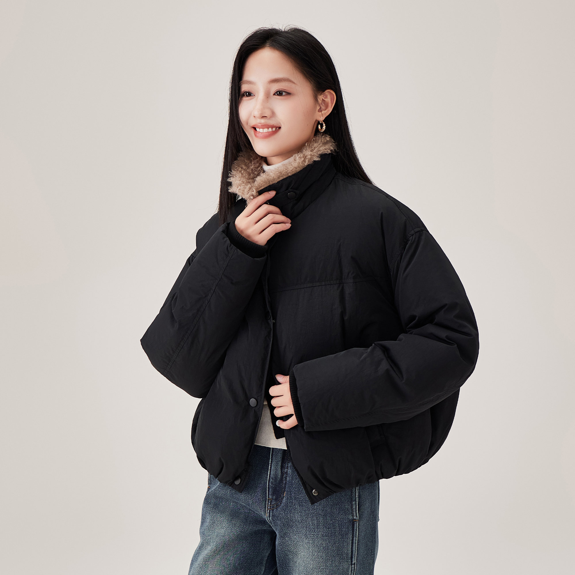 索菲丝尔时尚毛领短款女2025冬季宽松休闲百搭短款面包服545022