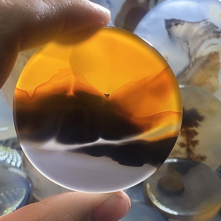 未镶嵌颈饰玛瑙/玉髓