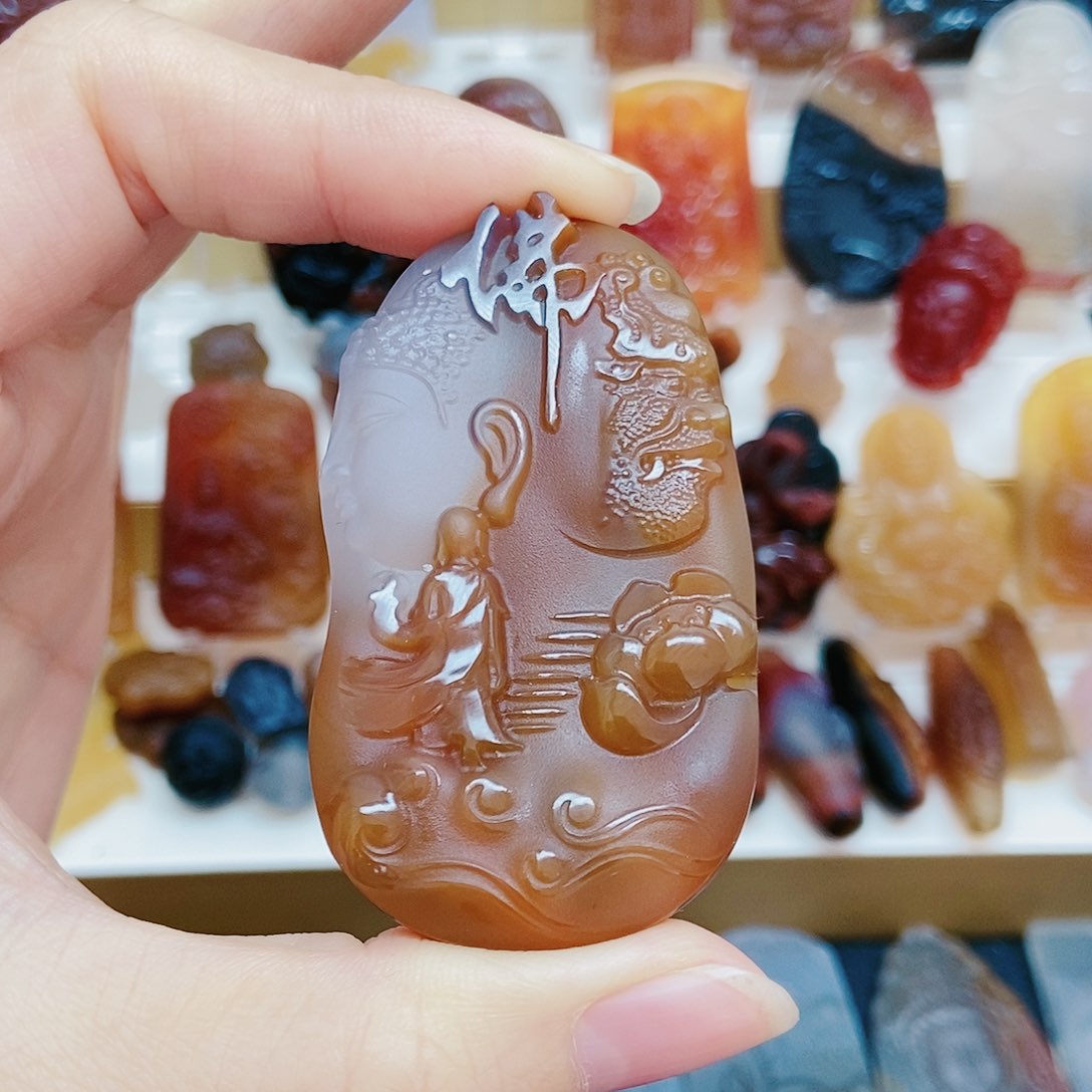 玛瑙/玉髓颈饰未镶嵌幸*