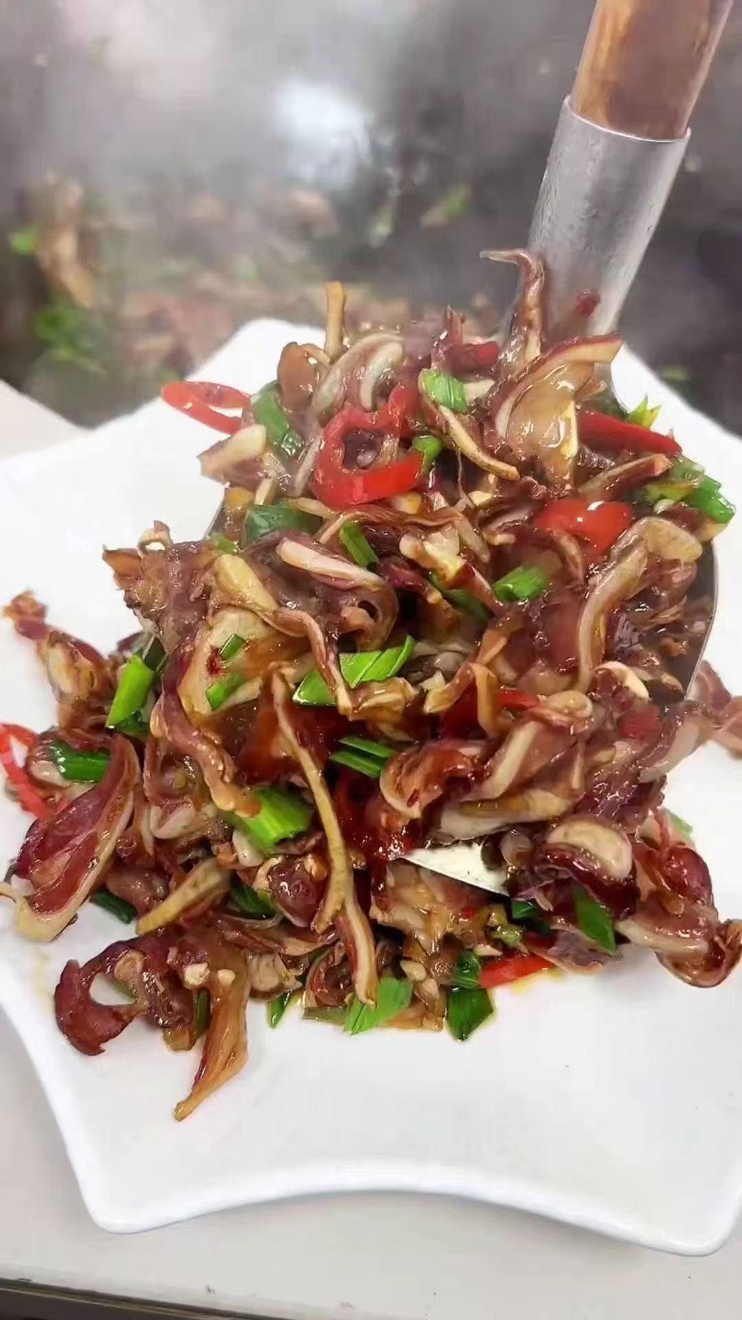 湖南正宗农家米糠谷壳熏制腊脆骨火锅节加量装