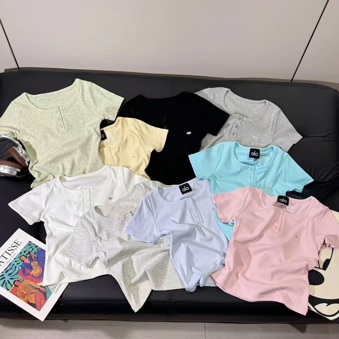 25年新款韩版alo家简约修身超显瘦短袖T恤纯色休闲时尚百搭三粒扣