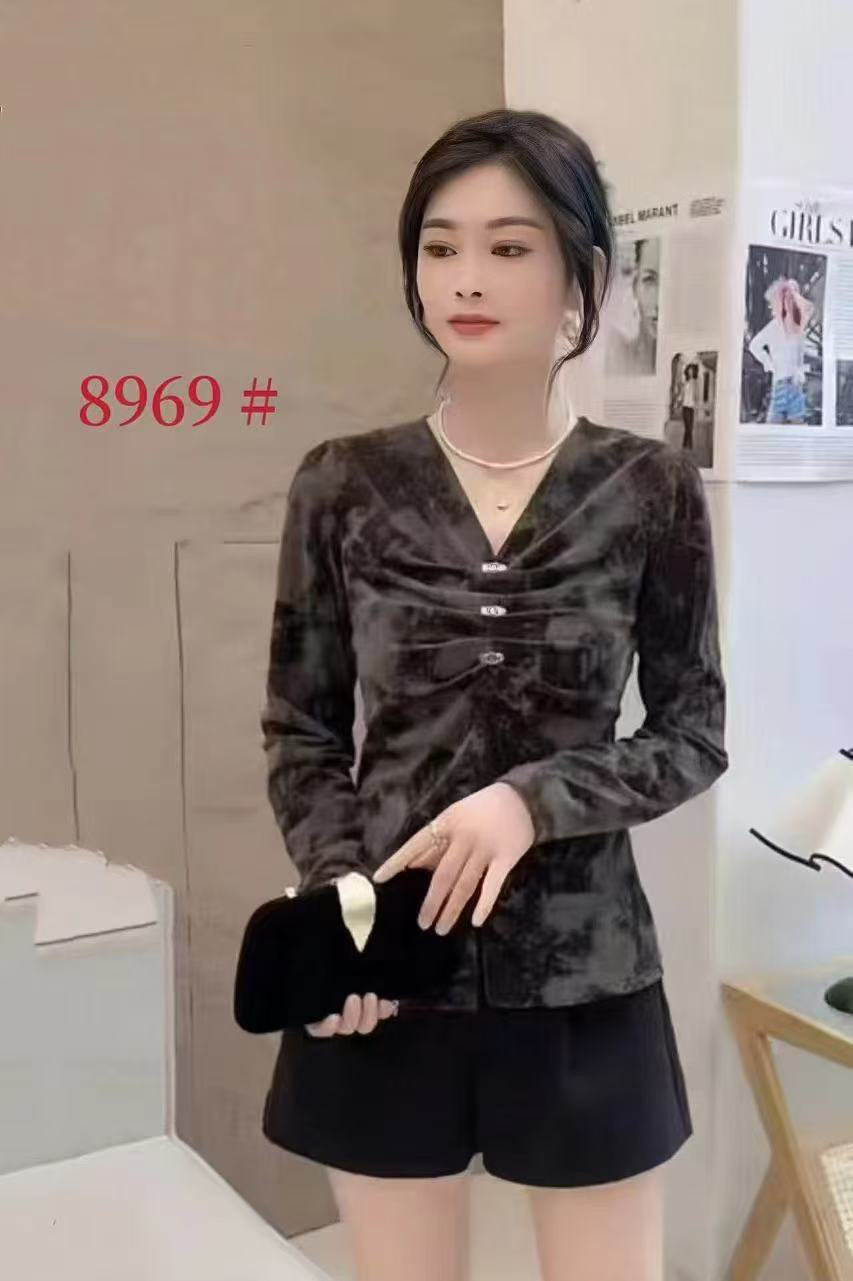 C636 设计感V领丝绒长袖T恤春季新款洋气修身扎染简约女士上衣