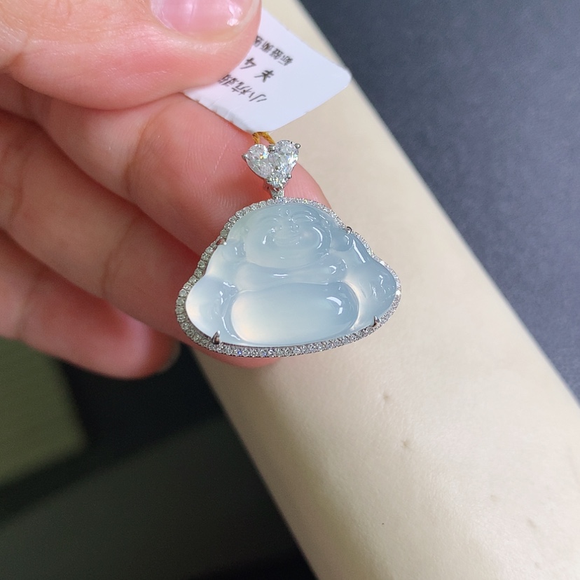 【闪购商品】翡翠颈饰18K金镶嵌佛公