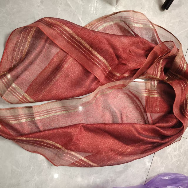 YRS011绯金缠纱（100*100）女士围巾