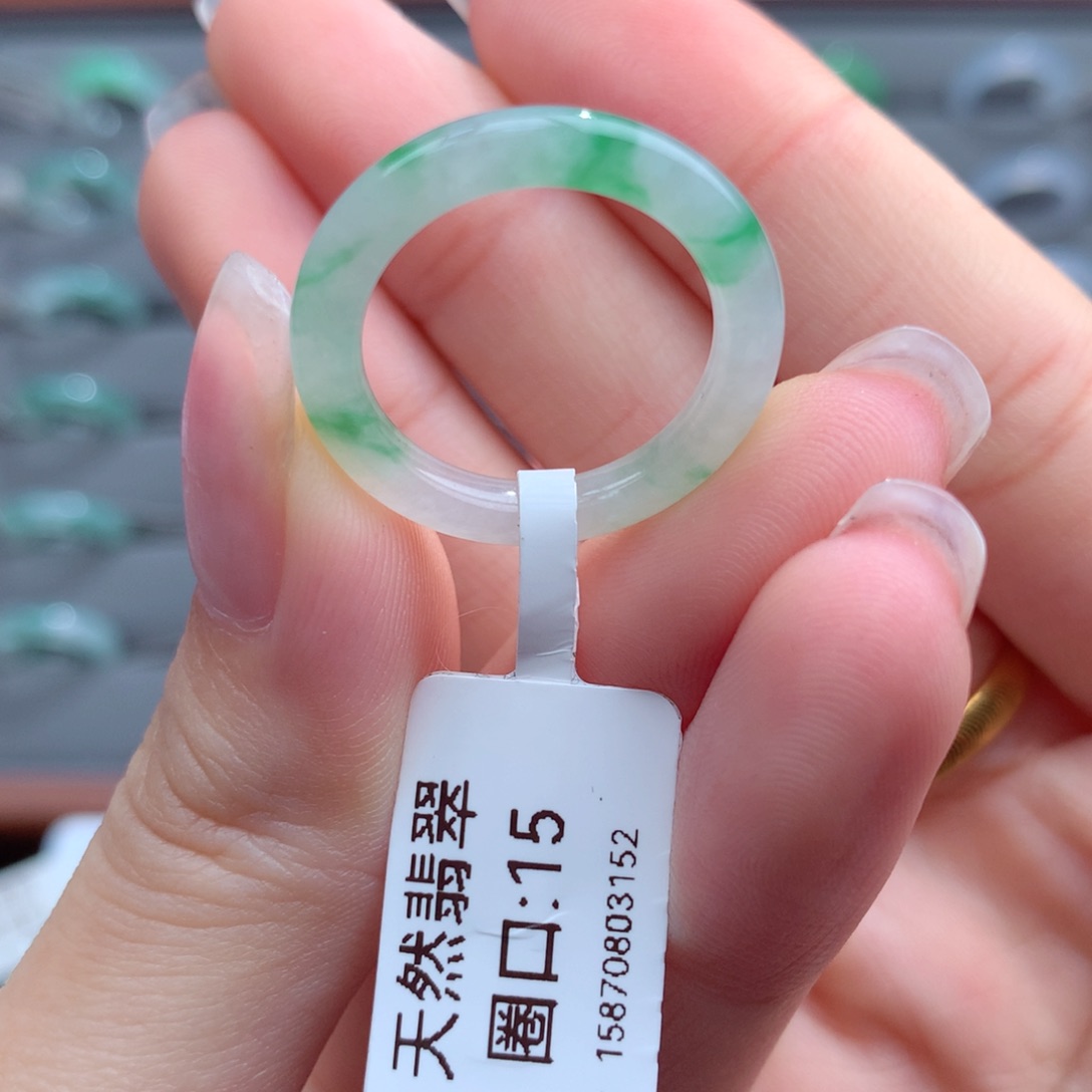 翡翠戒指未镶嵌天然