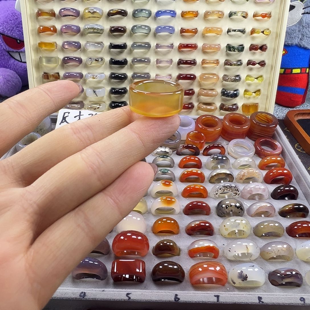 玛瑙/玉髓未镶嵌戒指A8不退换17.1港15