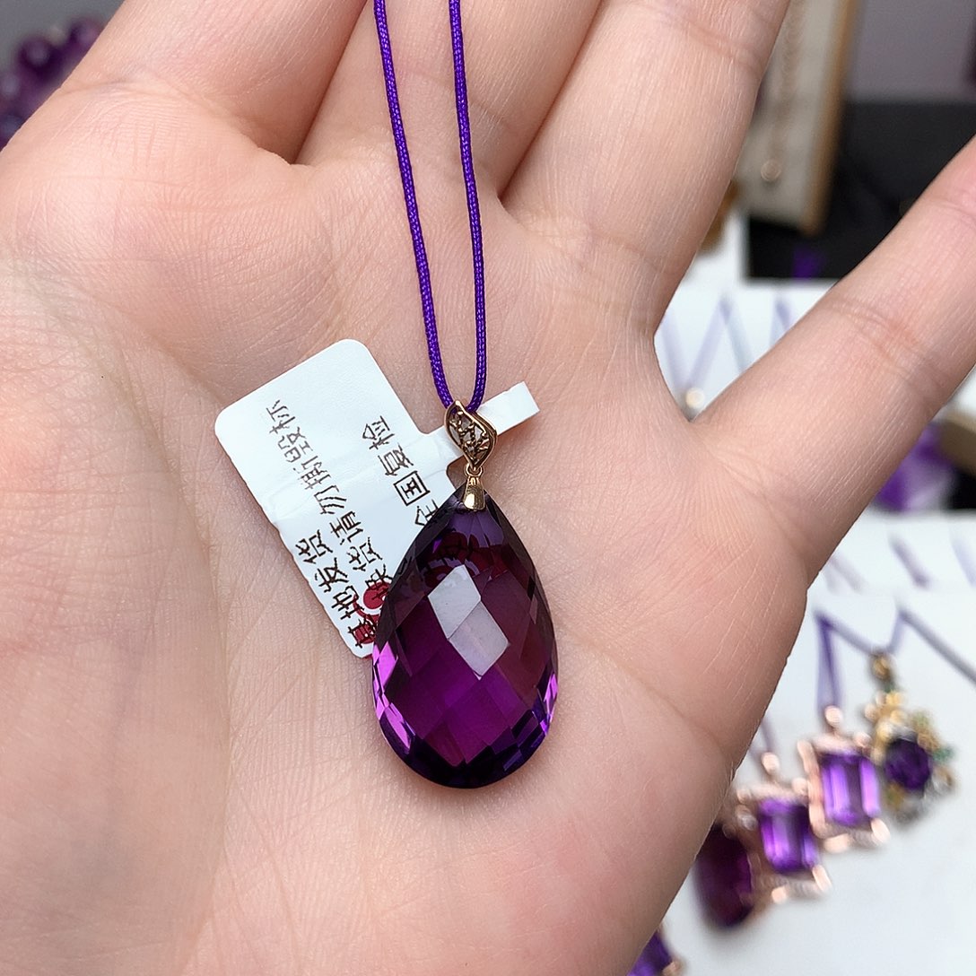 紫晶18K金镶嵌吊坠(赠链)L 
