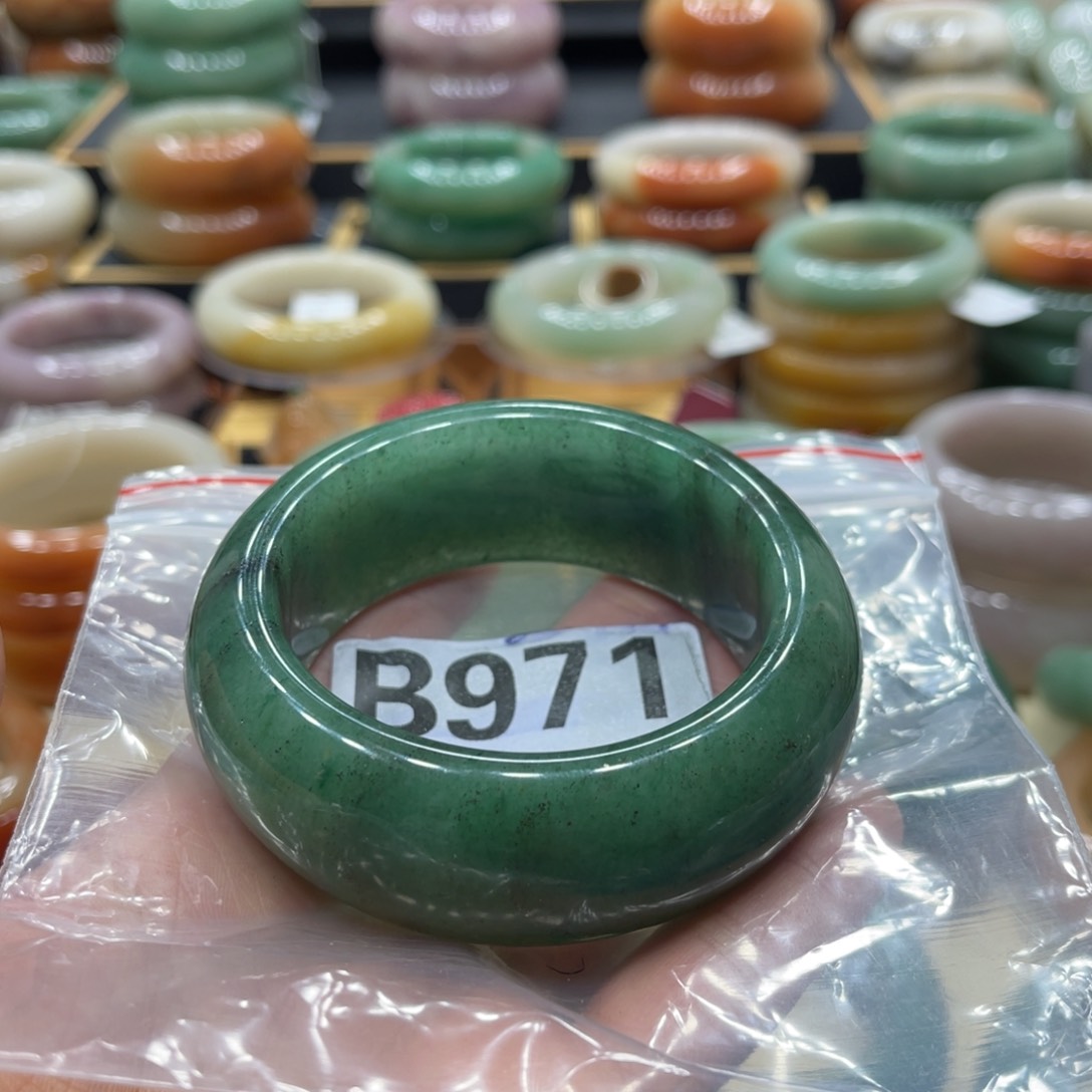 石英质玉手镯合金