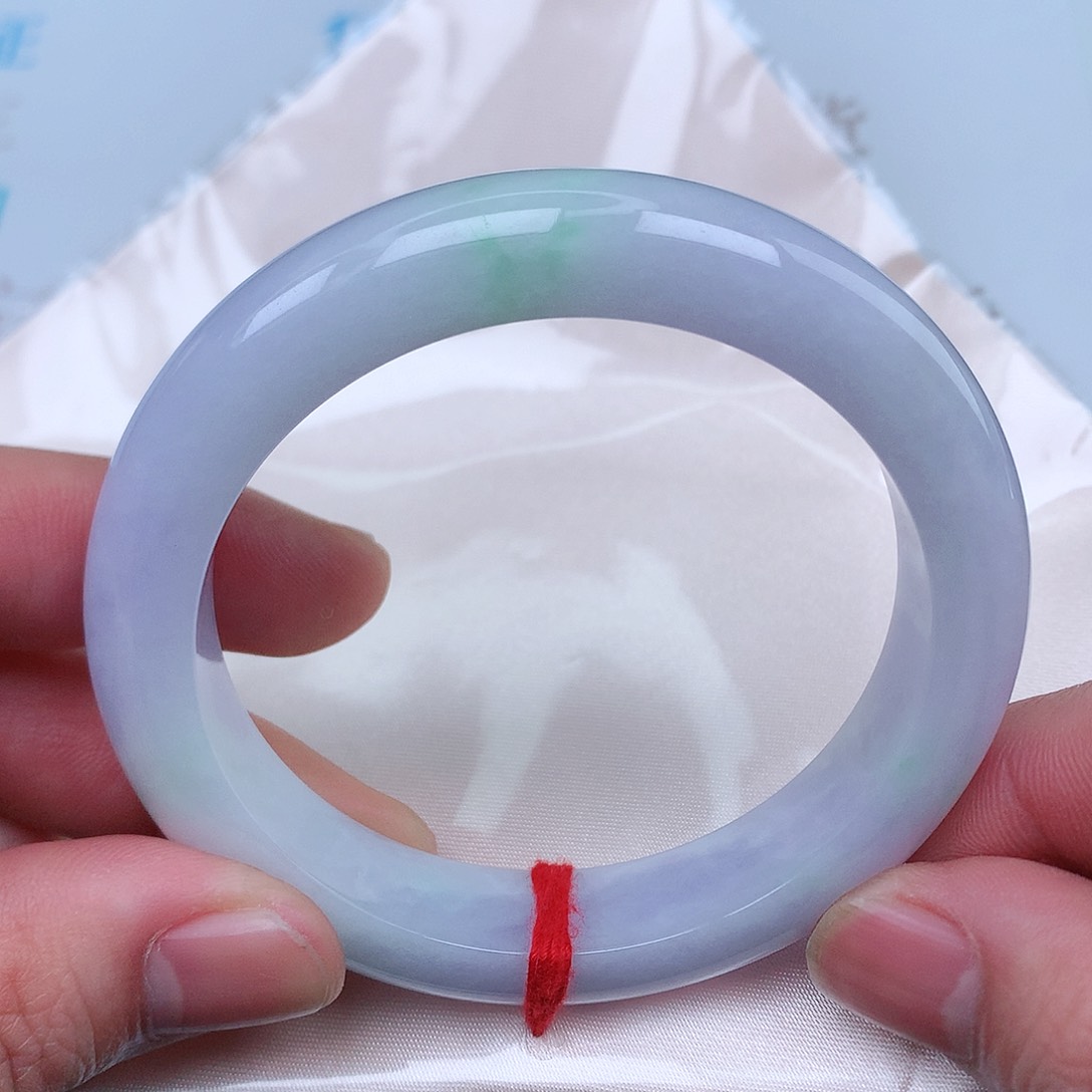 翡翠手镯未镶嵌天然