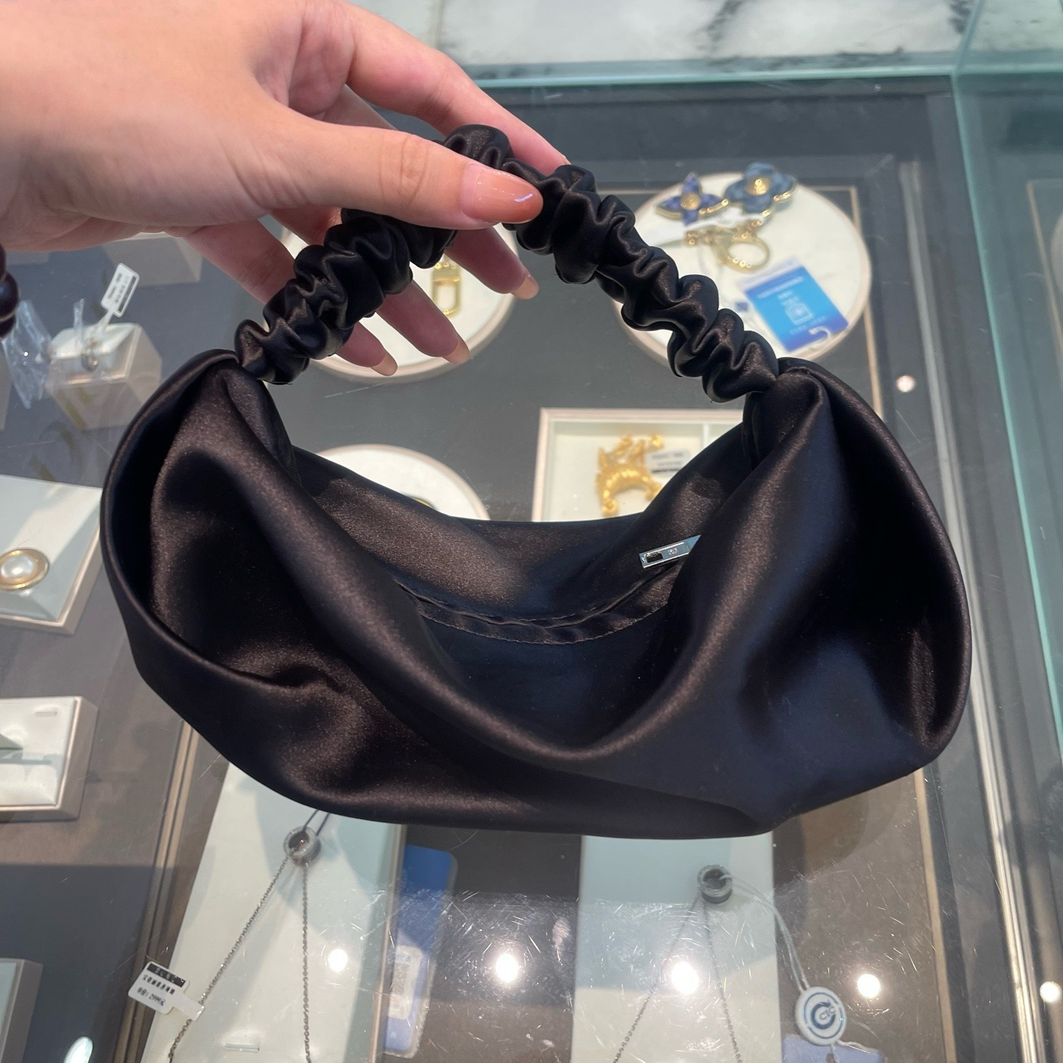 99新 Alexander McQueen/亚历山大·麦昆 黑色mini手拎包