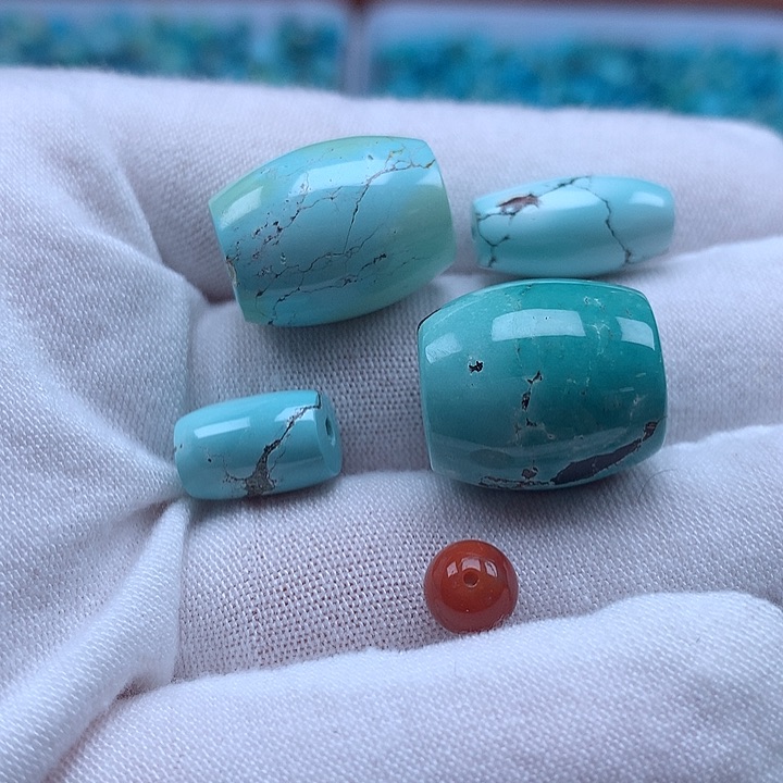 R***️南红玛瑙未镶嵌珠宝奇石