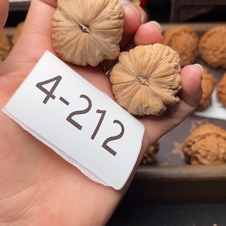 西***服核桃39全品南瓜墩4212