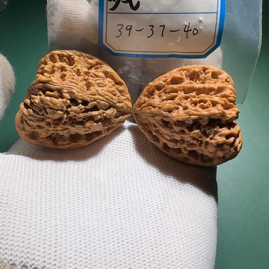 酸***吃吊坠文玩核桃55号三角太极