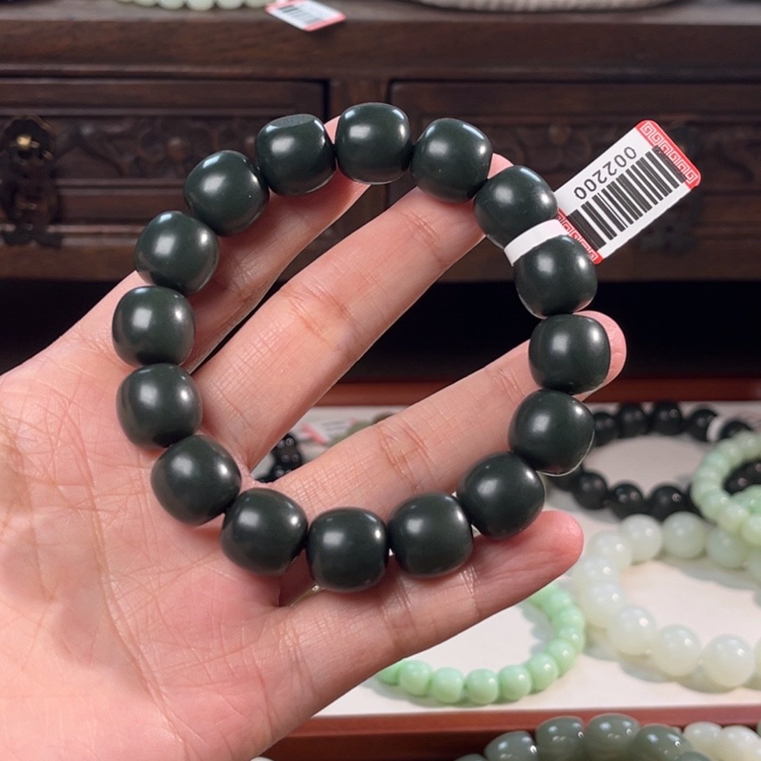 用***3和田玉未镶嵌手链