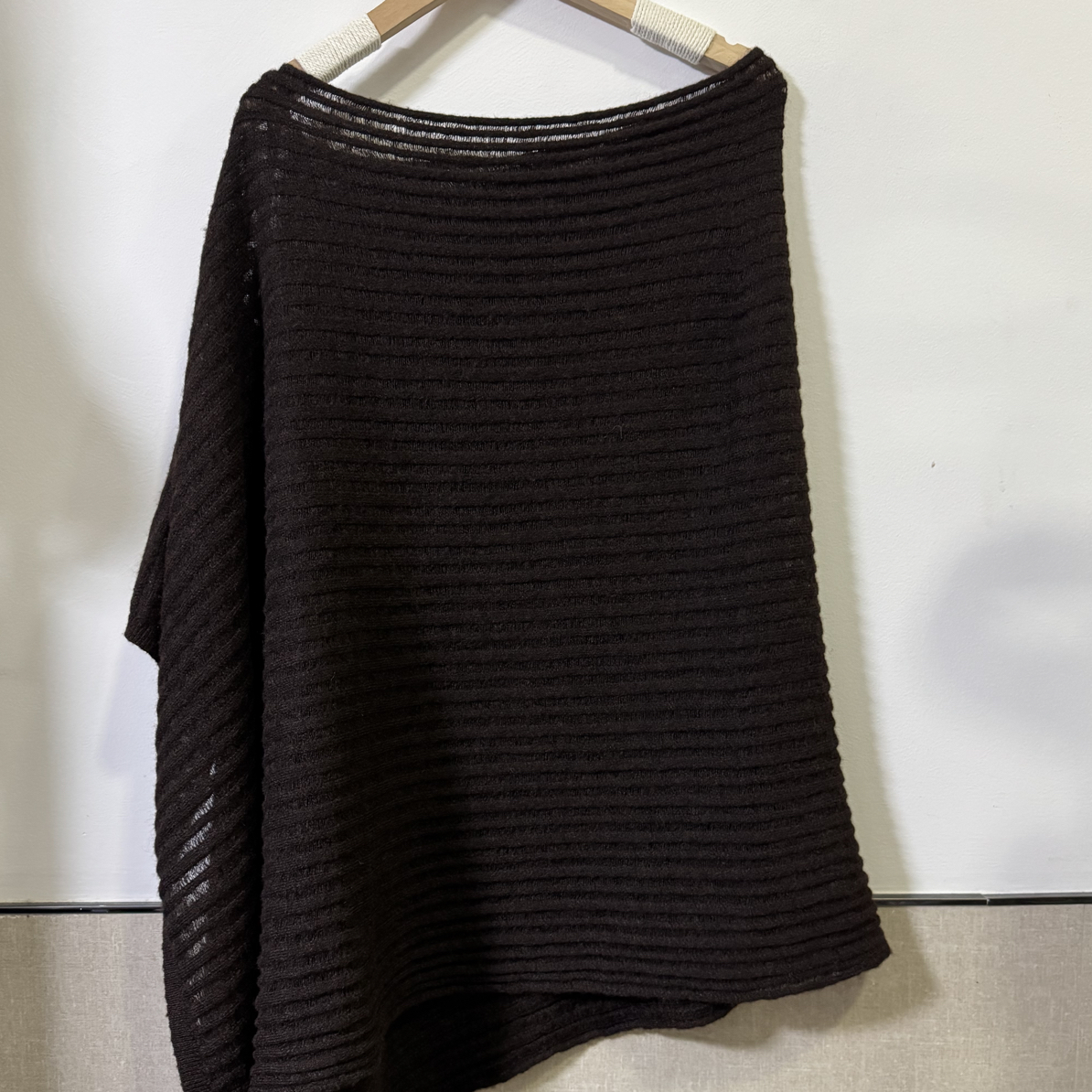 深圳南油慵懒风设计斗篷