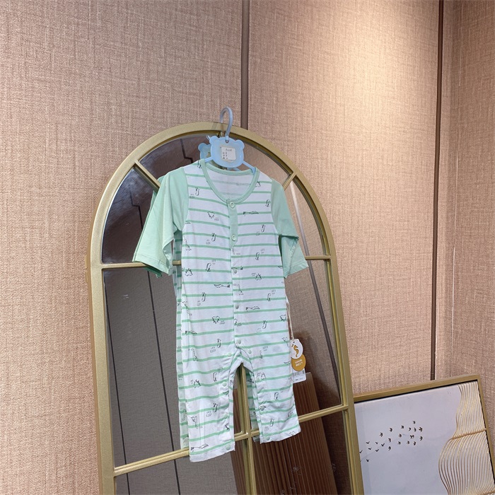 AU208   宝宝长袖连体衣