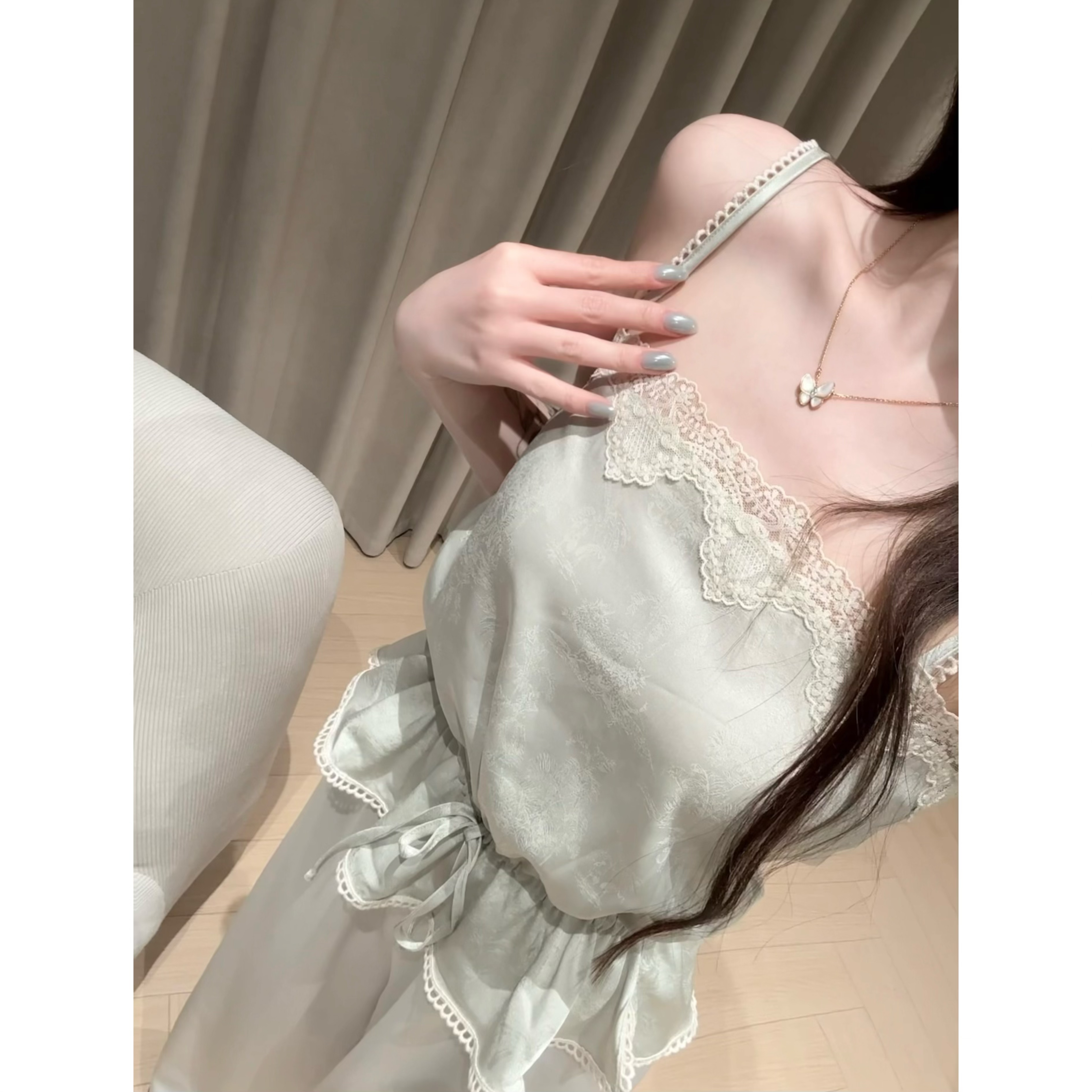 kukumann｜醋酸anna同款重工蕾丝拼接绿野仙踪吊带背心无袖夏季