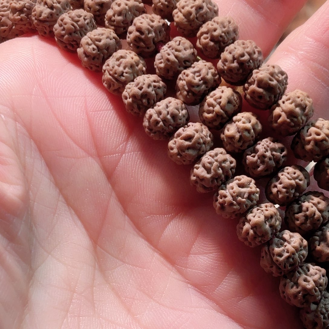 贰***柒印度尼西亚小金刚神秘一号8.4