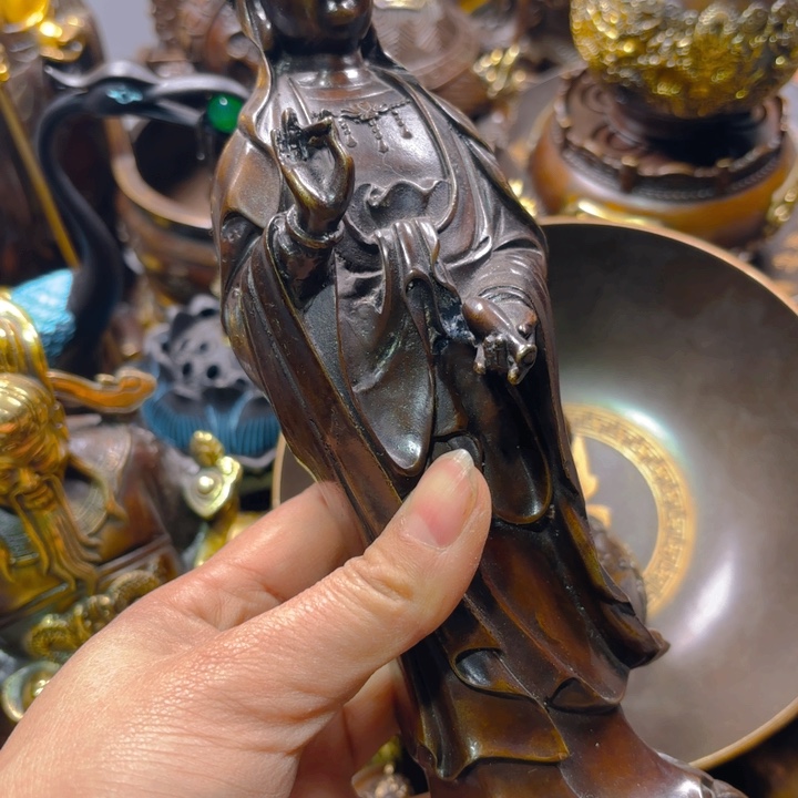 铜器摆件收收藏藏