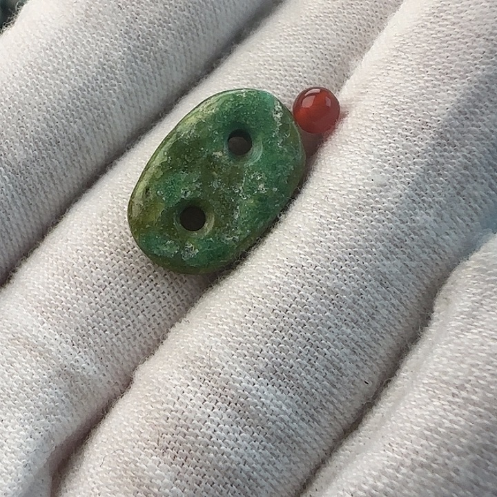 南红玛瑙未镶嵌配饰