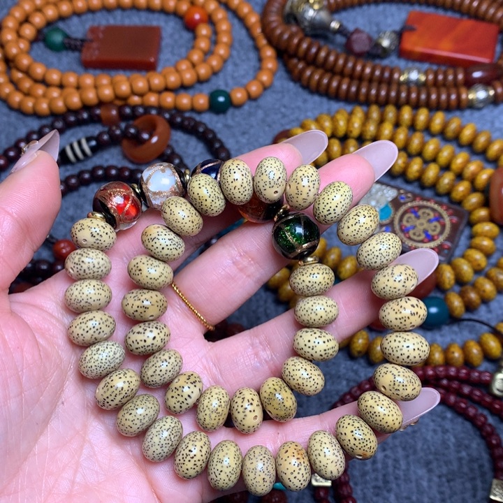 星月菩提吊坠菩提