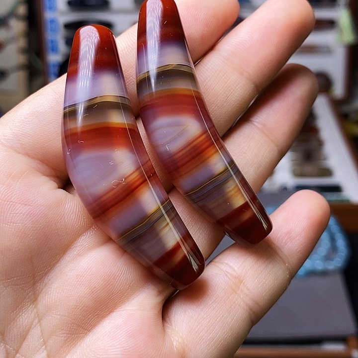 精***头玛瑙/玉髓颈饰未镶嵌