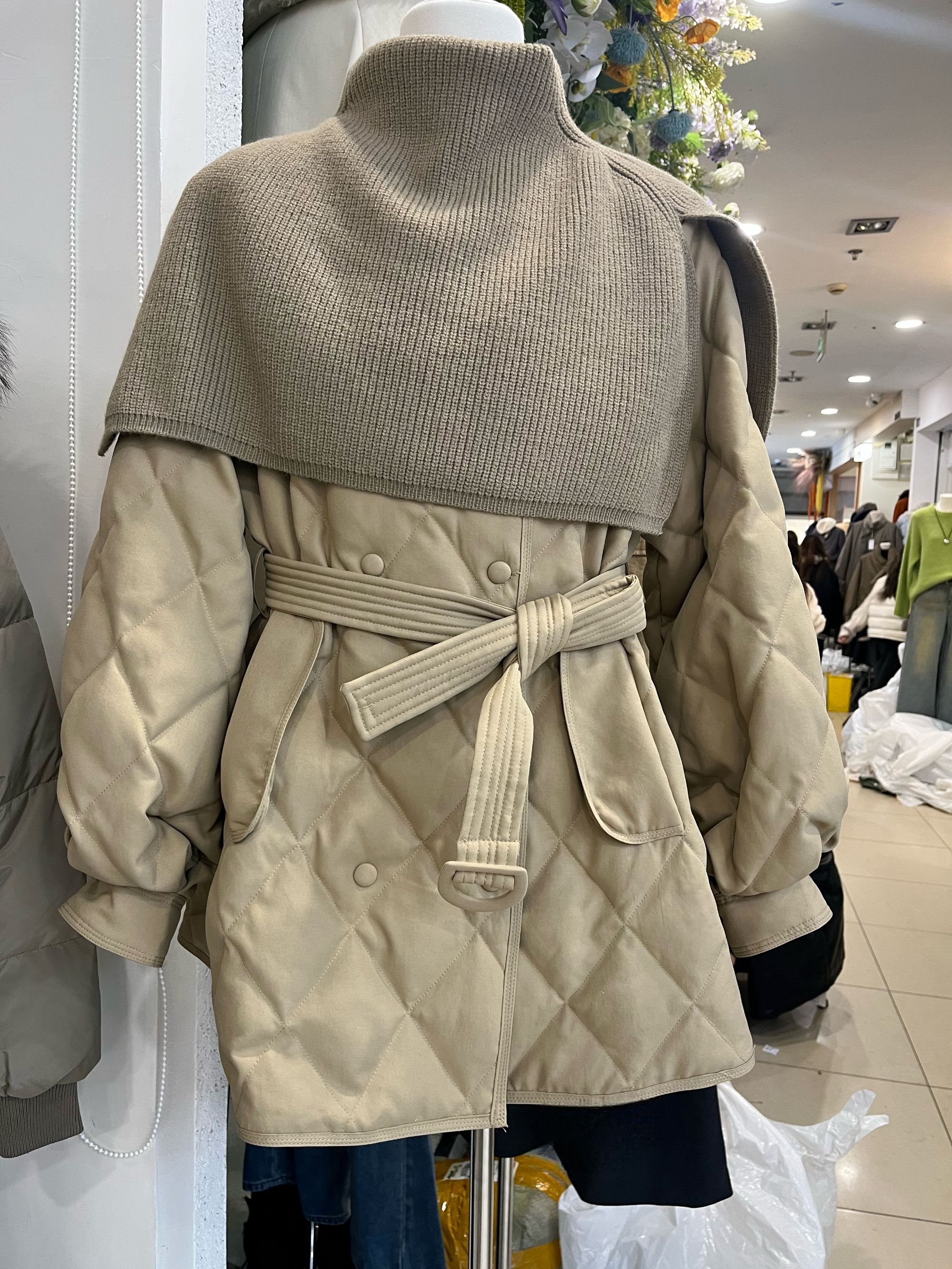 【现货披肩羽绒】90绒针织+披肩菱格绑带收腰保暖风衣羽绒服