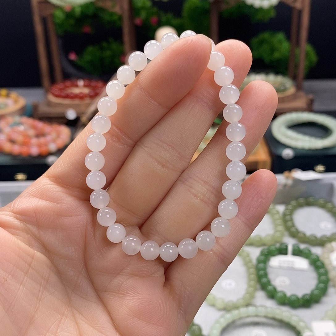 和田玉手链未镶嵌微瑕