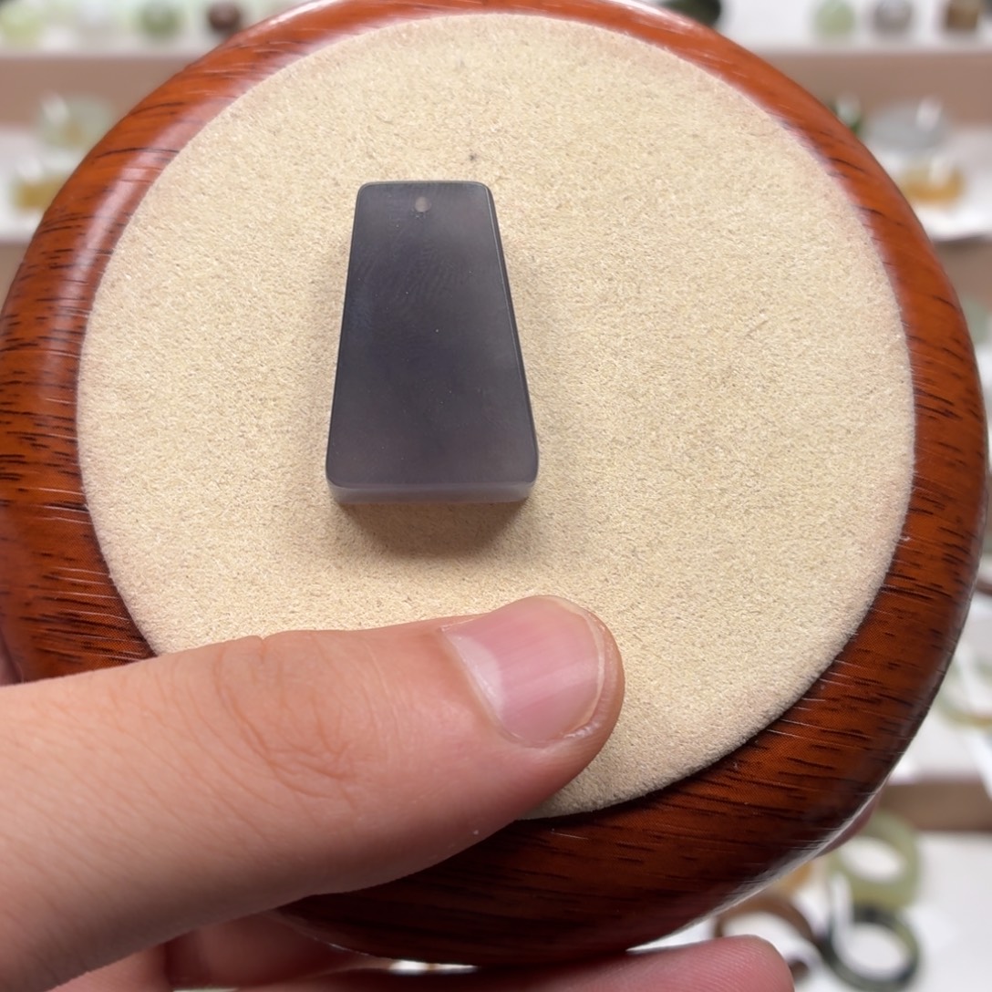 青***儿吊坠(不含链)未镶嵌和田玉