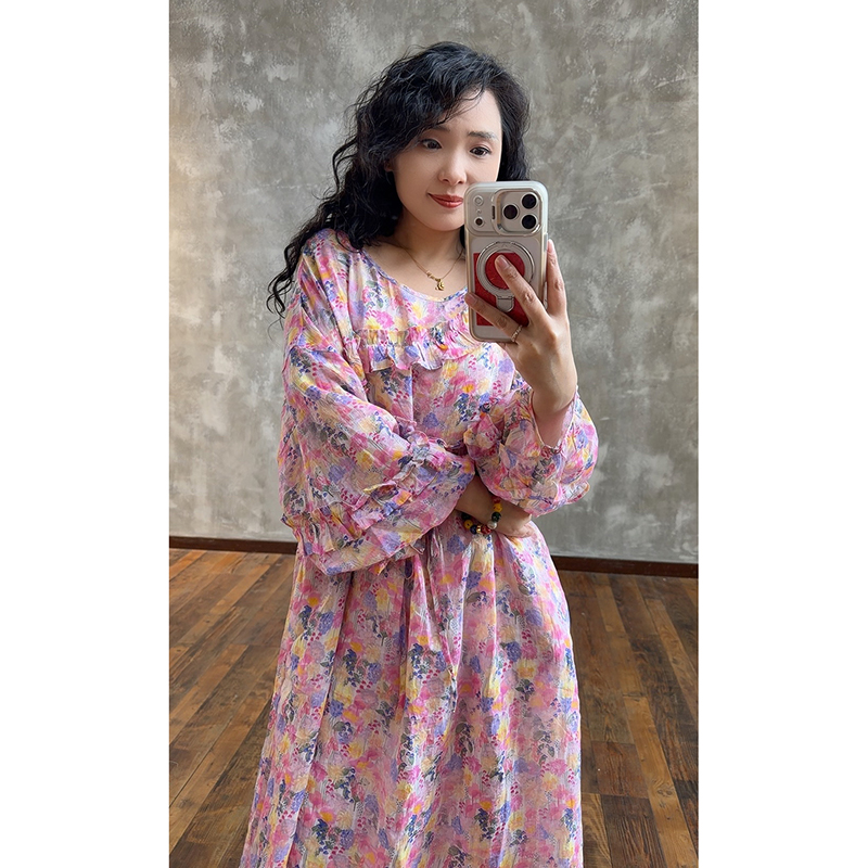 YIMIAN 290661 秘密花园花边减龄落肩灯笼袖抽绳收腰苎麻连衣裙