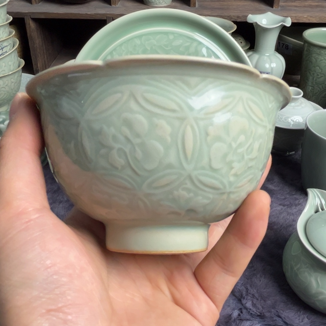 瓷天青色有钱花小碗