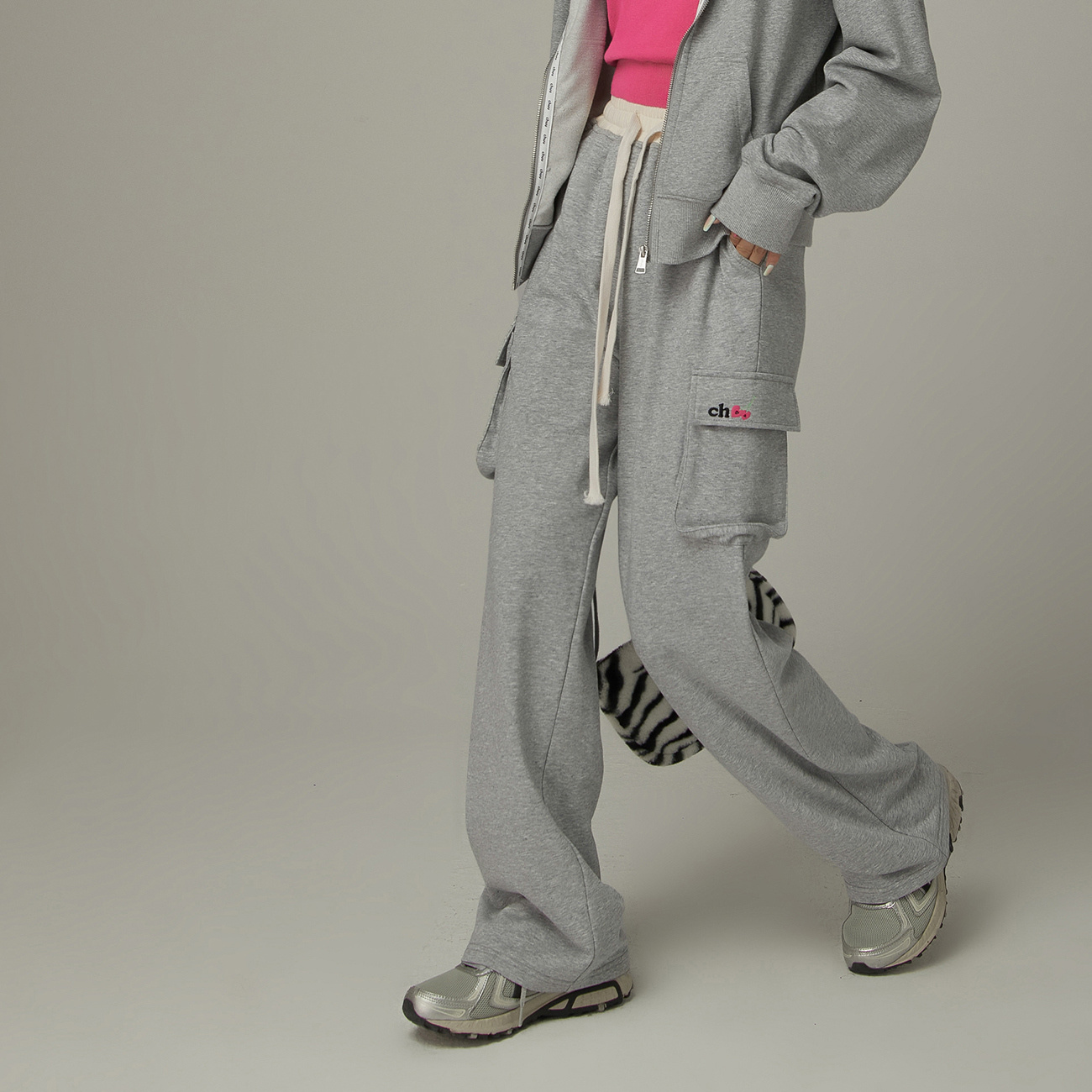 032V【云C专属】CHUU松紧腰设计中长款休闲裤-F