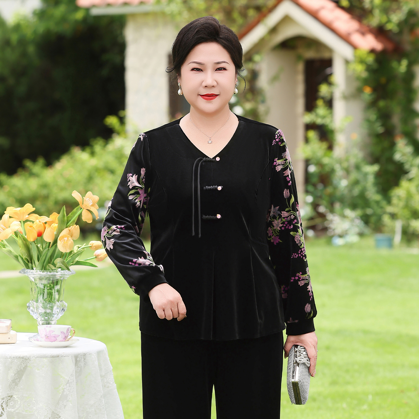2025新款秋套装大码丝绒拼接袖上衣阔腿裤子洋气中老年妈妈两件套