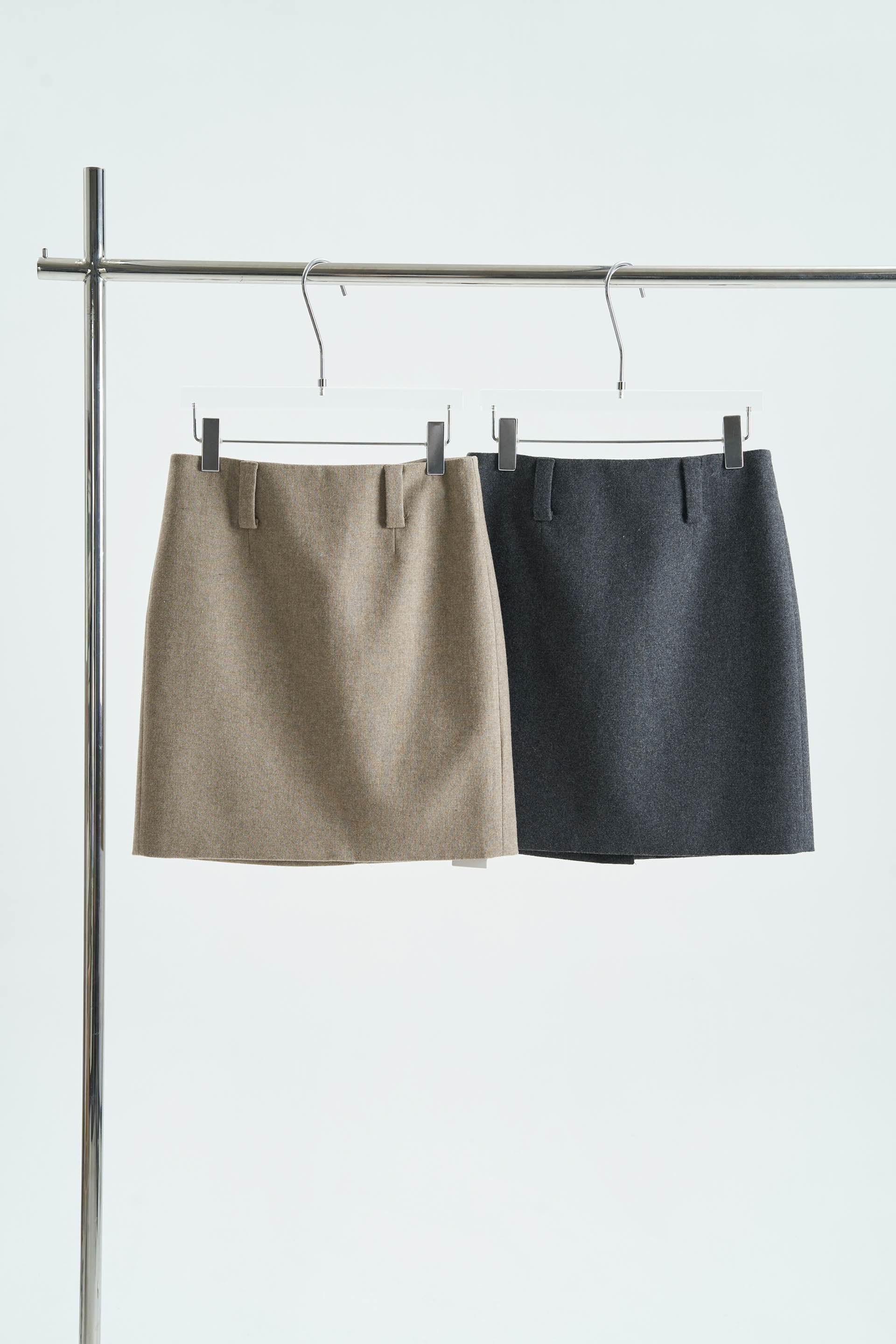 【千蔚】小众设计感原创百搭显瘦修身纯色短款半身裙5329289