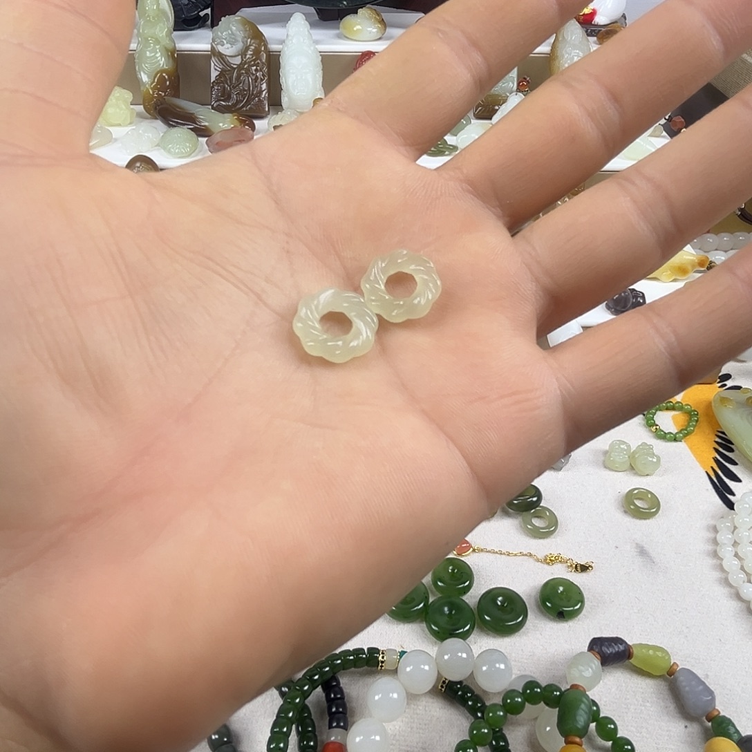 和田玉（糖玉）未镶嵌戒指