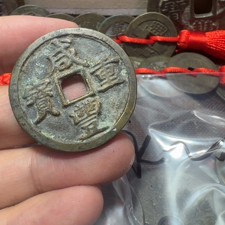 艺***藏铜现代工艺品花钱