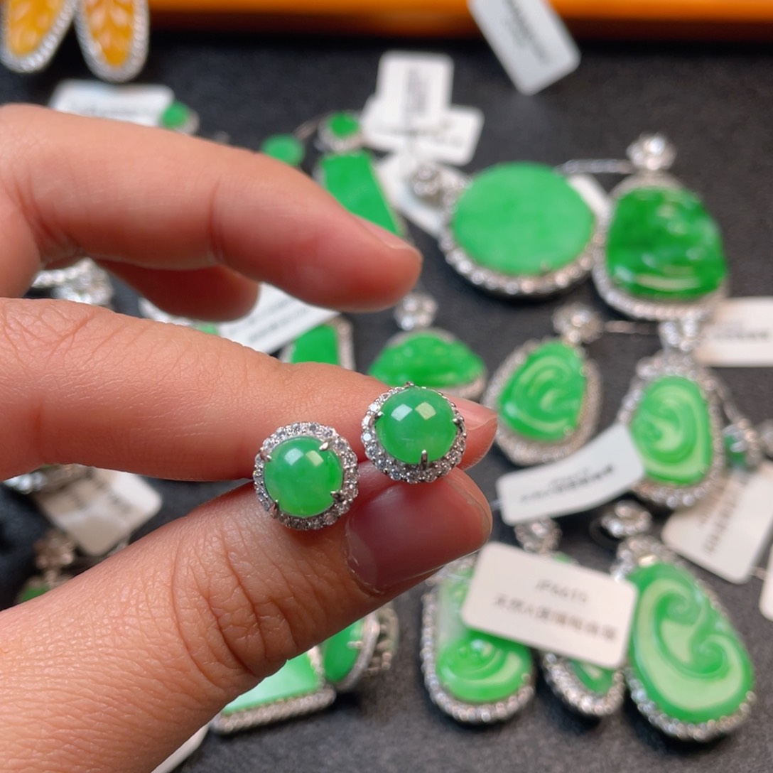 翡翠吊坠(不含链)银S925镶嵌