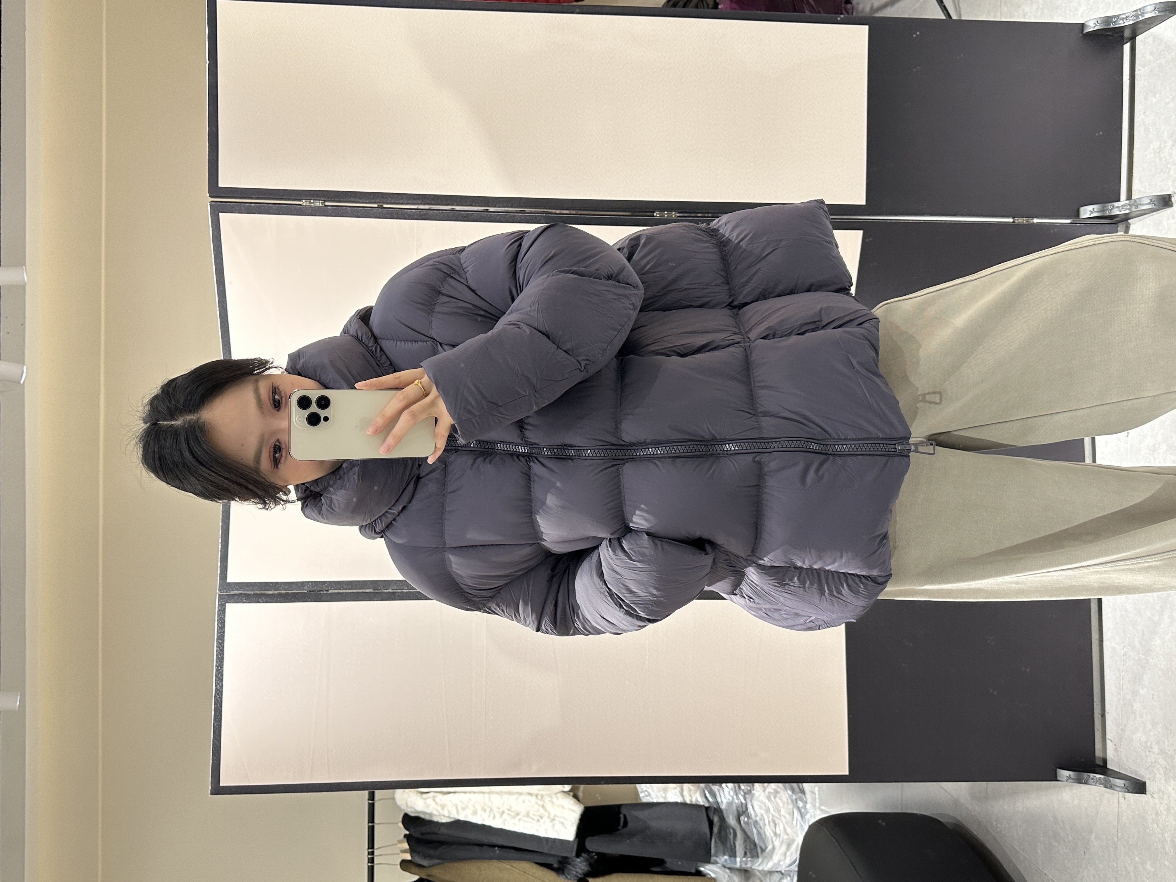 90白鸭绒2025冬新款连帽宽松保暖云朵泡芙羽绒服女中长款显瘦加厚