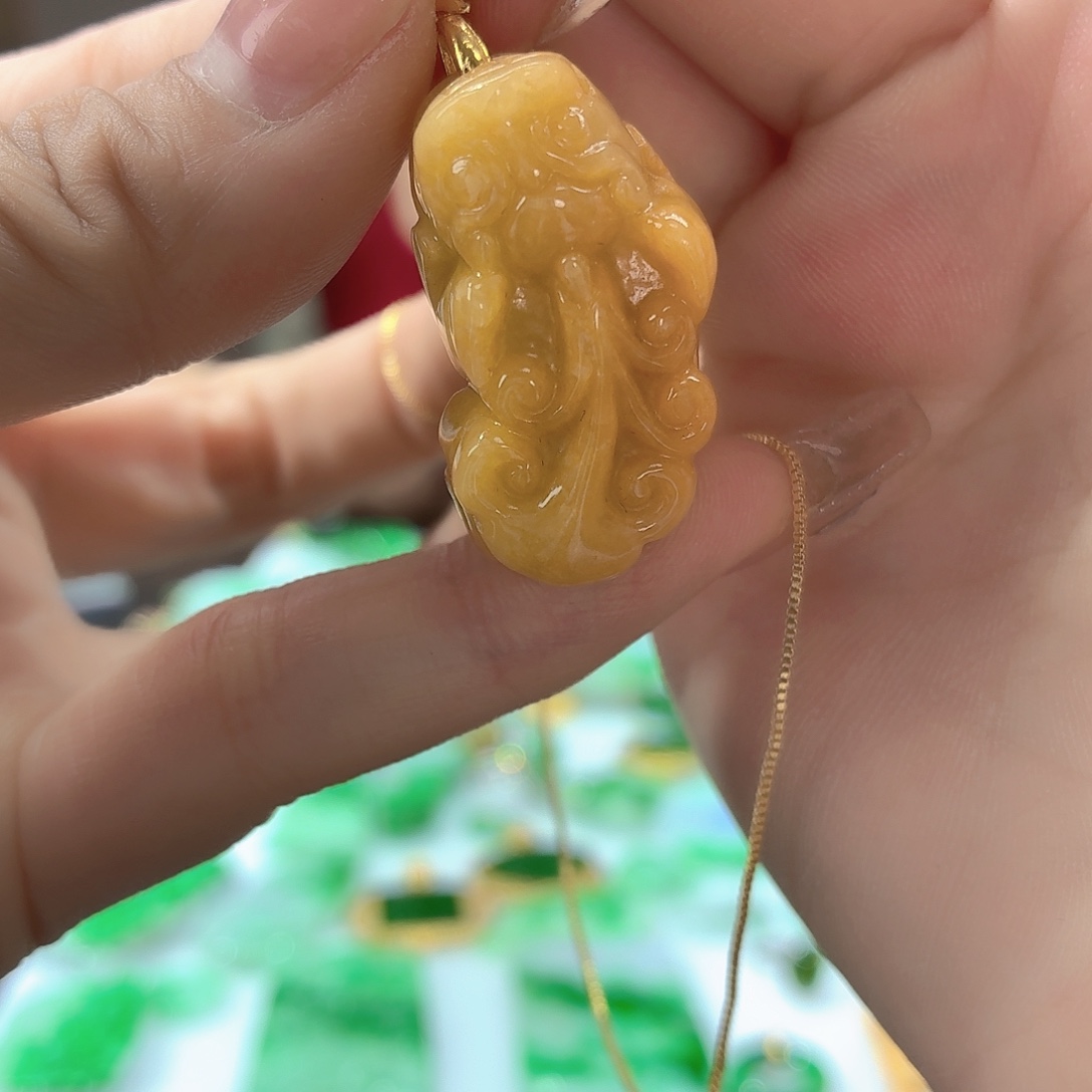 颈饰未镶嵌翡翠翡翠