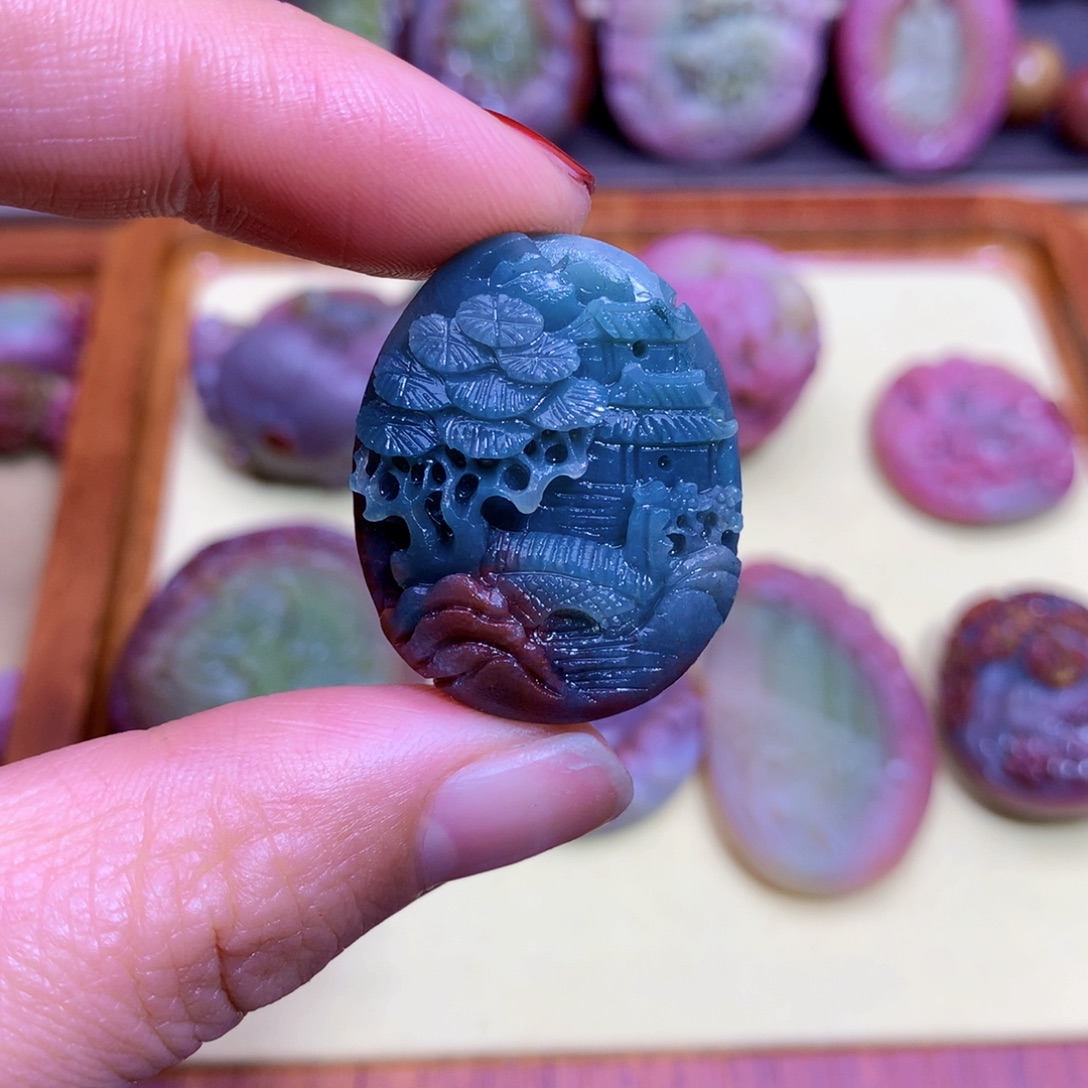 玛瑙未镶嵌挂件盐源定制