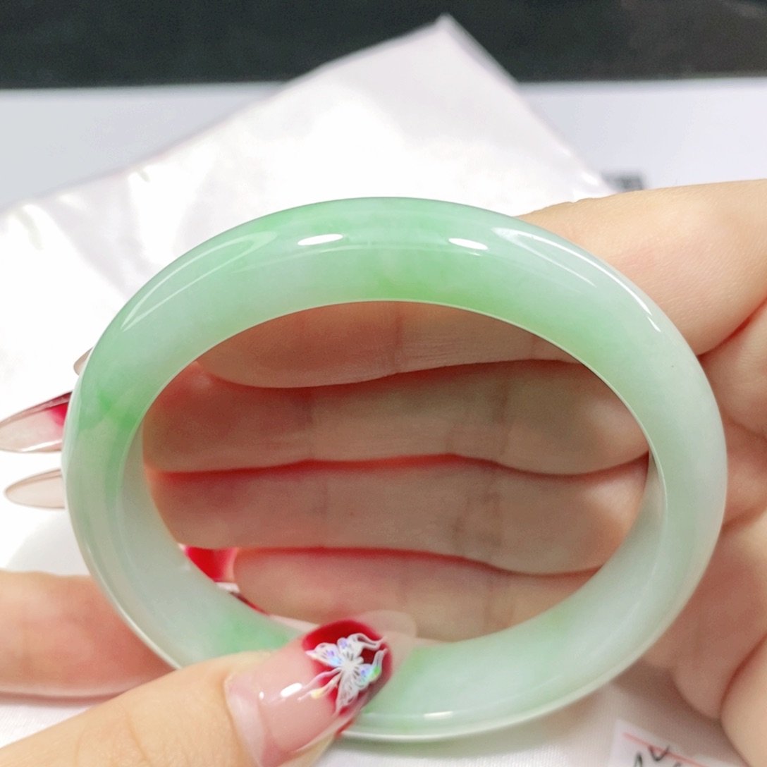 翡翠手镯未镶嵌55 55 55