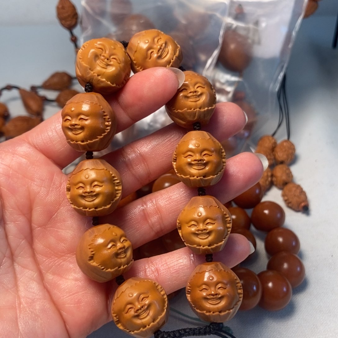 橄榄核手串/手链包衣十分开心