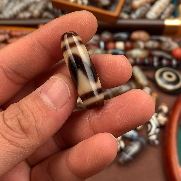 昌化石印石虎牙天珠