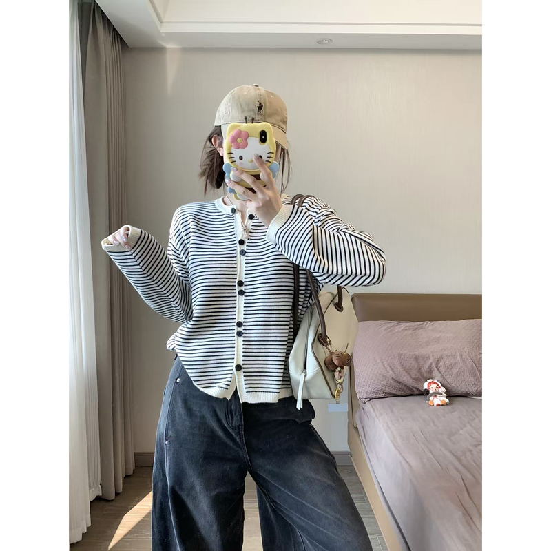 小沈美眉 云朵慕斯 羊毛豆豆纱毛衣早秋圆领长袖针织宽松上衣女