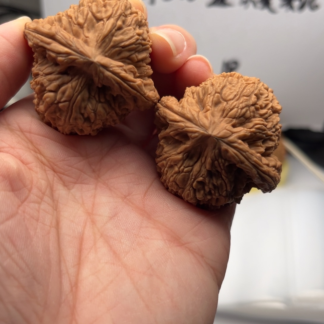 吊坠文玩核桃南疆41