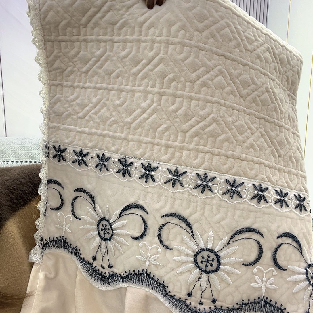 旧****化纤向阳米 160 3张 90 1张 120✖️200 1张